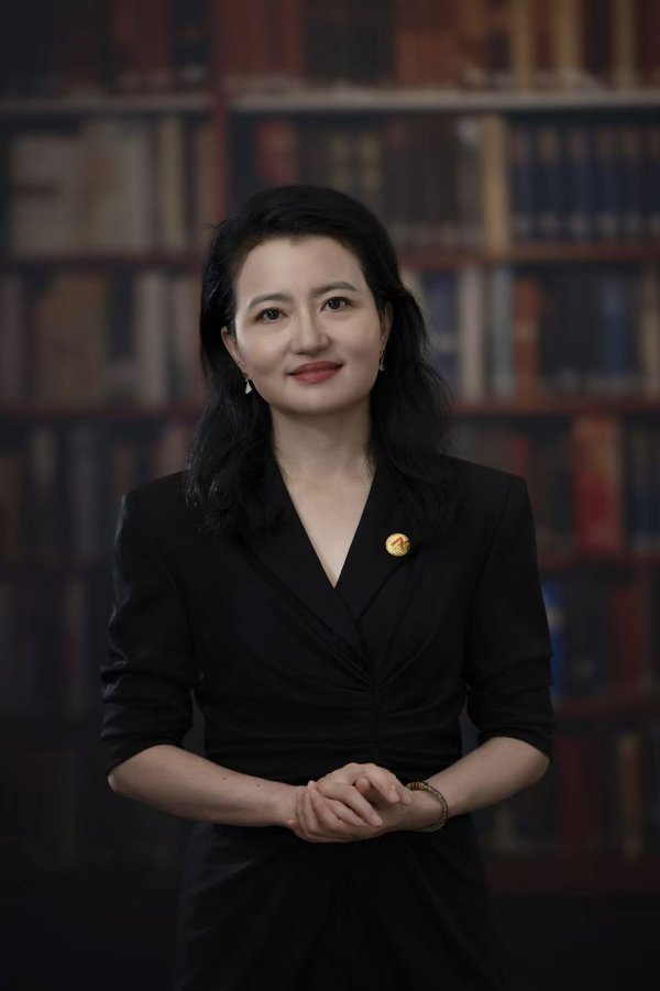 知名“女将”张剑颖升任平安资管总经理